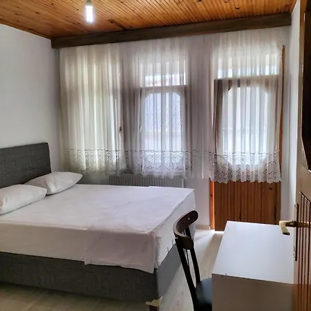 Ozcanlar * Arakli