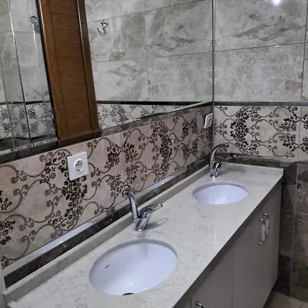 Ozcanlar Arakli